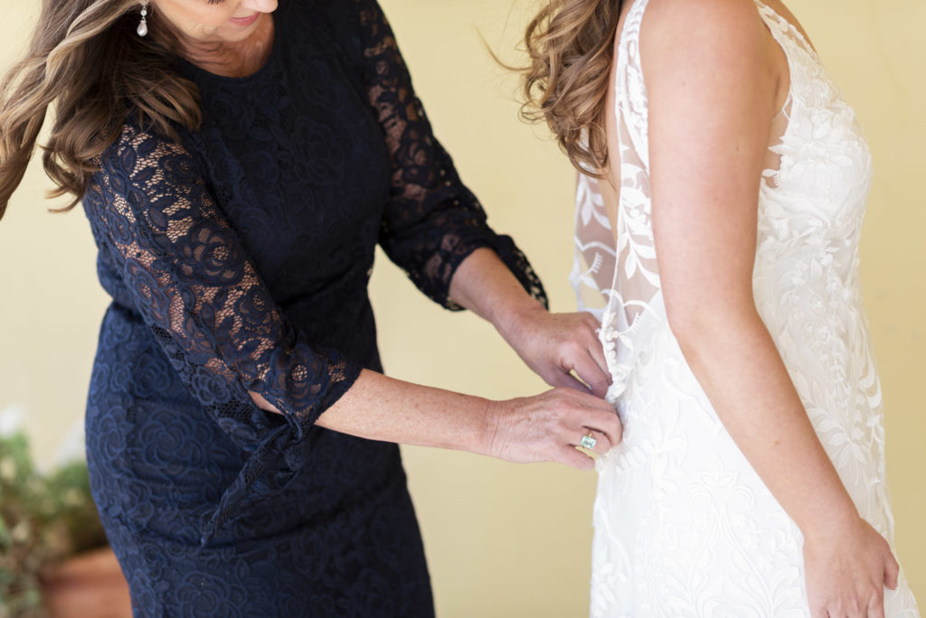 bride and mom getting ready at Rio Seco Winery in Paso Robles photographed by San Luis Obispo wedding photographer Kirsten Bullard