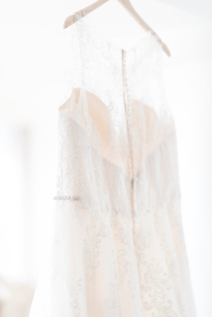 Lace Wedding Dress at Cliffs Hotel by Pismo Beach Wedding Photographer Kirsten Bullard
